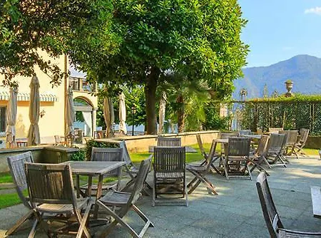 Ξενοδοχείο με διαμερίσματα Taverna Bleu 3*