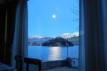 Taverna Bleu