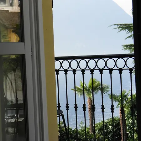 Taverna Bleu Apartmanhotel 3*