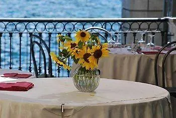 Apartmanhotel Taverna Bleu Sala Comacina